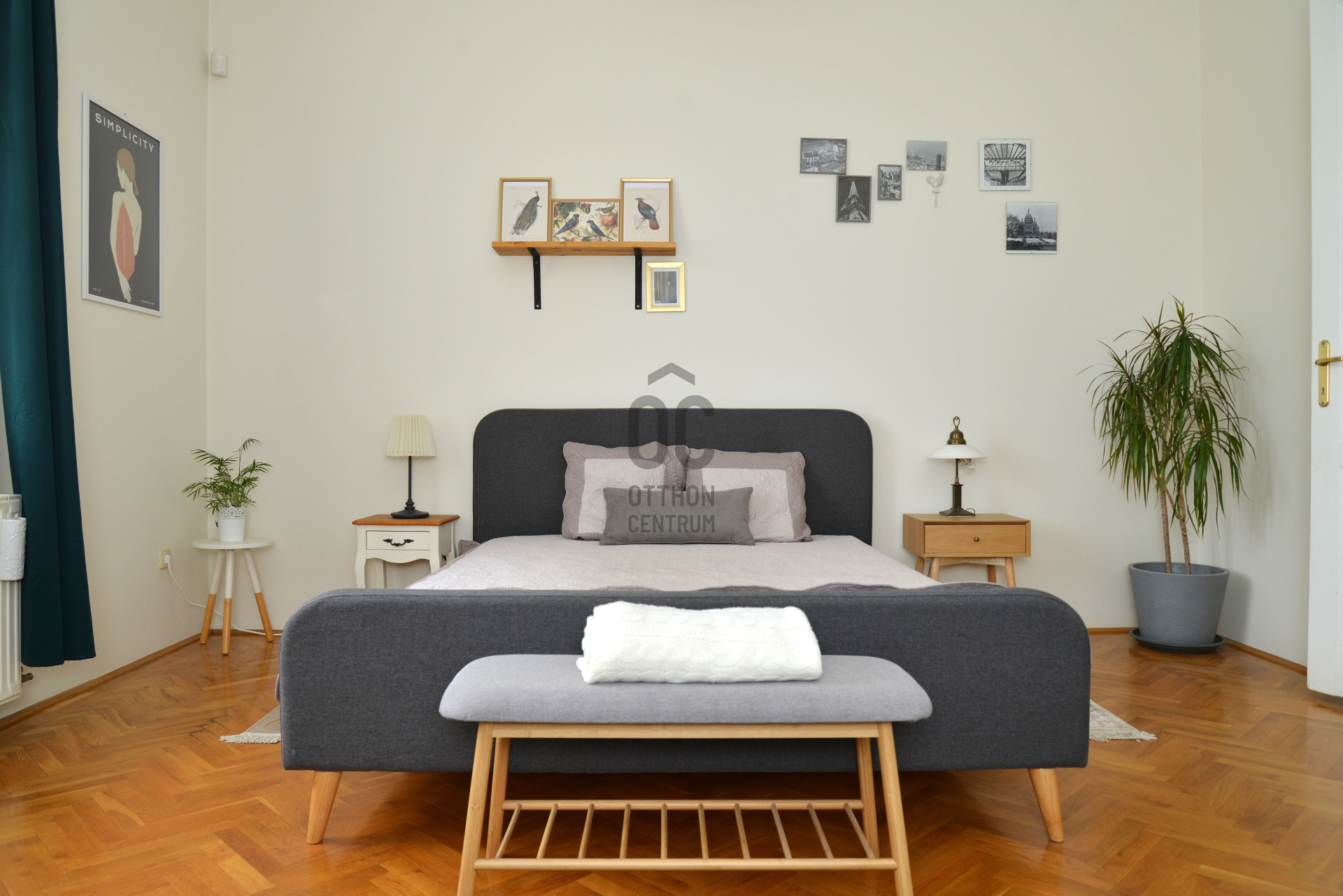 Gallery zoom image