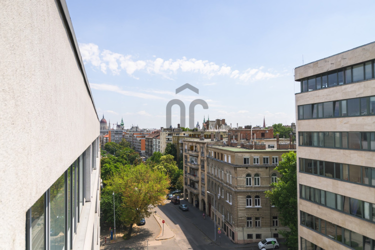 5 bed · 156m² · Lakás · 249.900.000 Ft