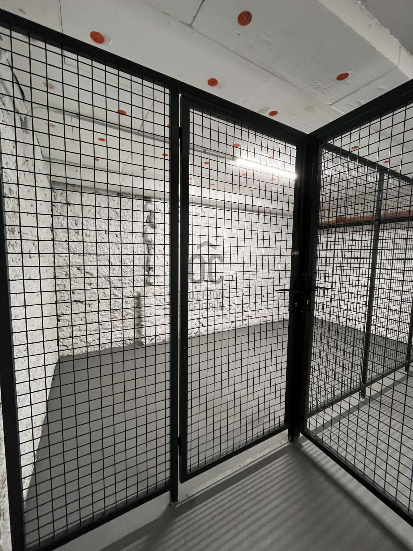 Gallery zoom image