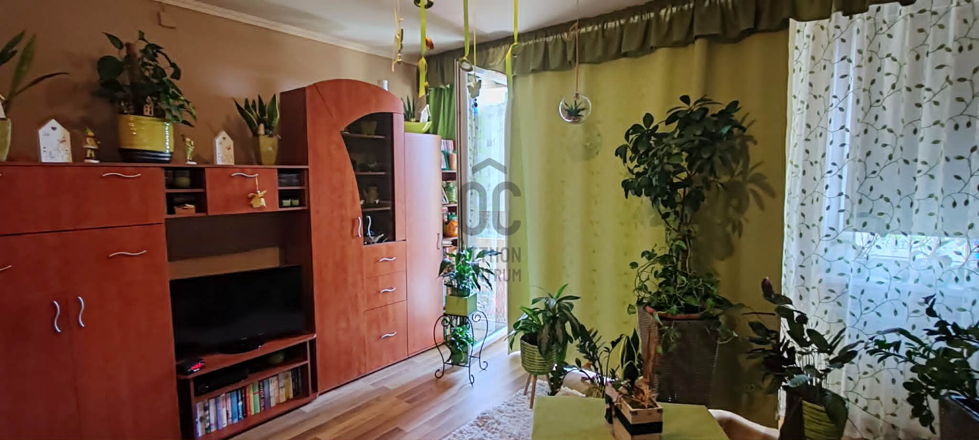 Gallery zoom image