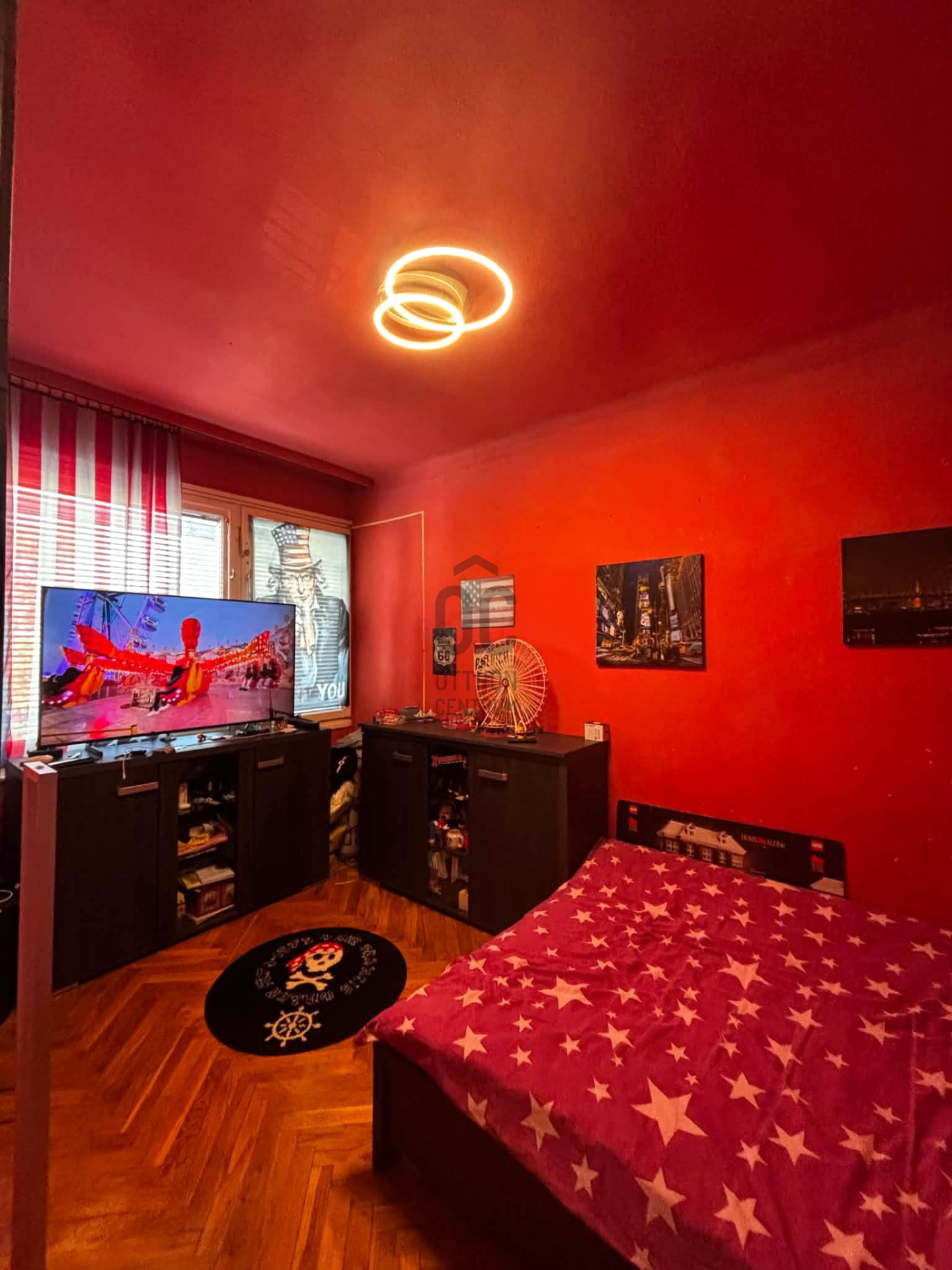 Gallery zoom image