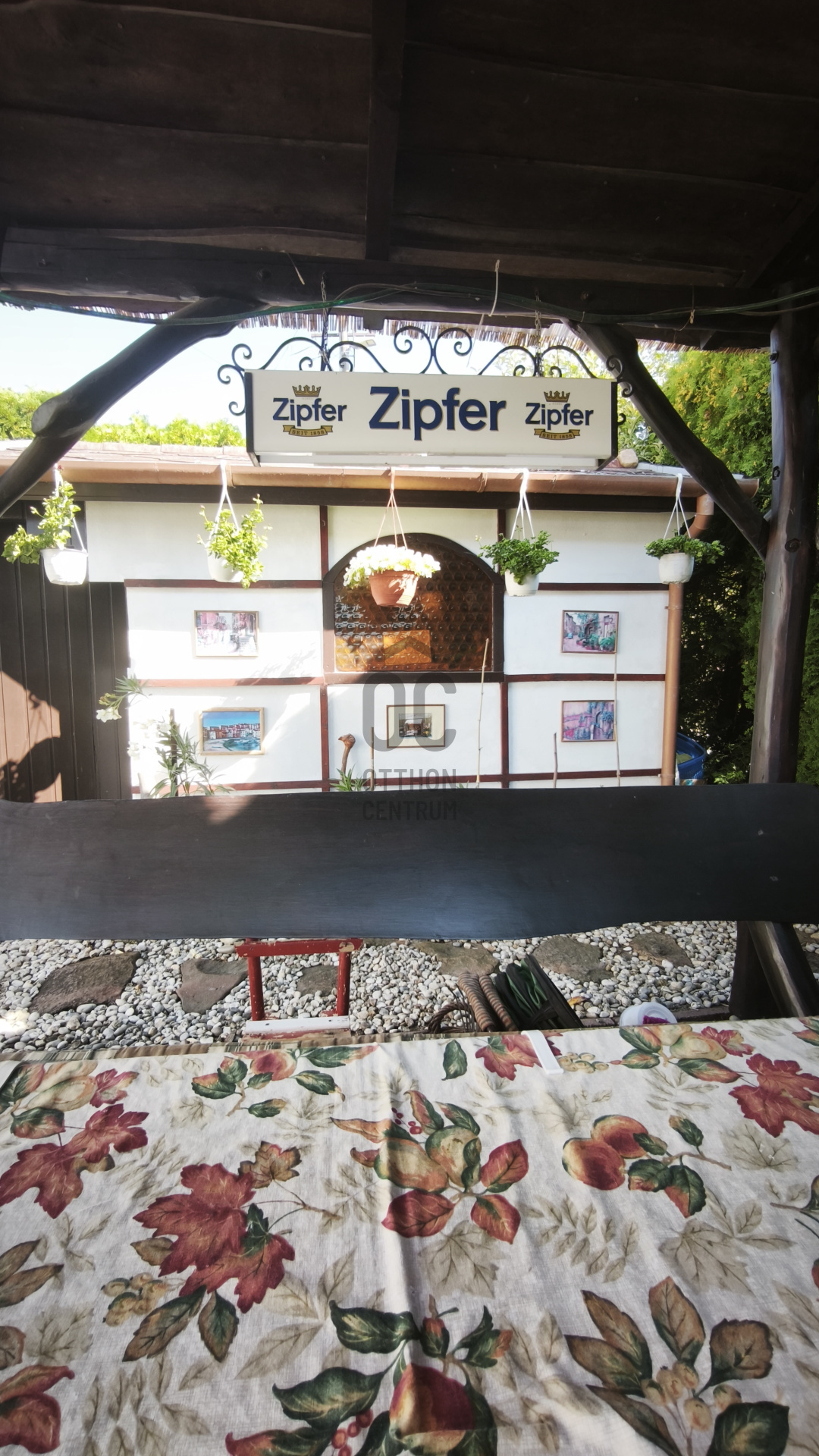 Gallery zoom image