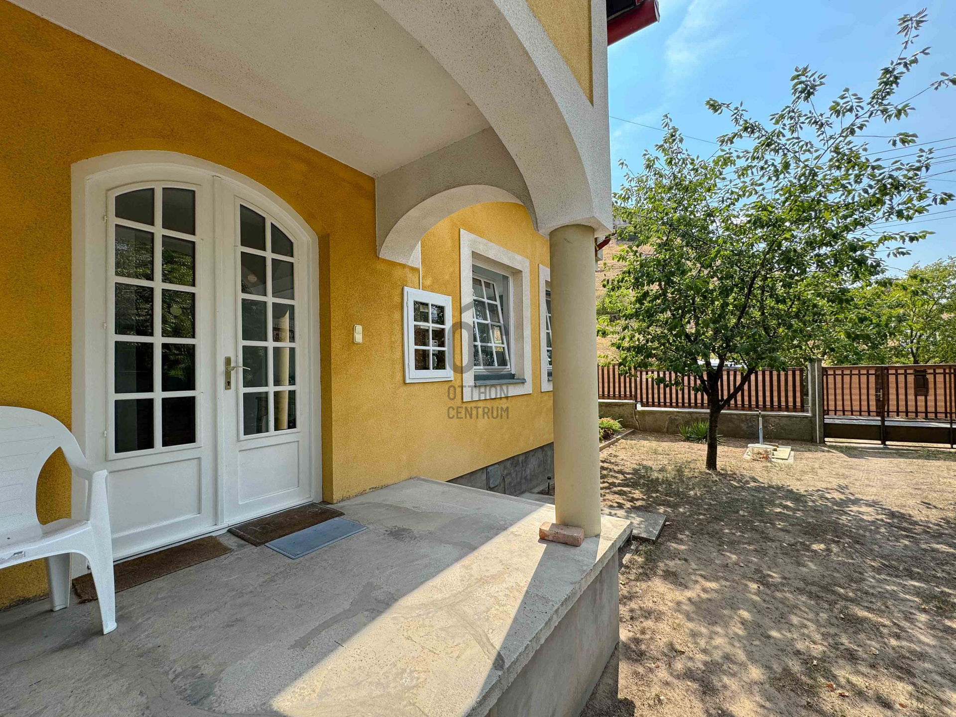 Gallery zoom image