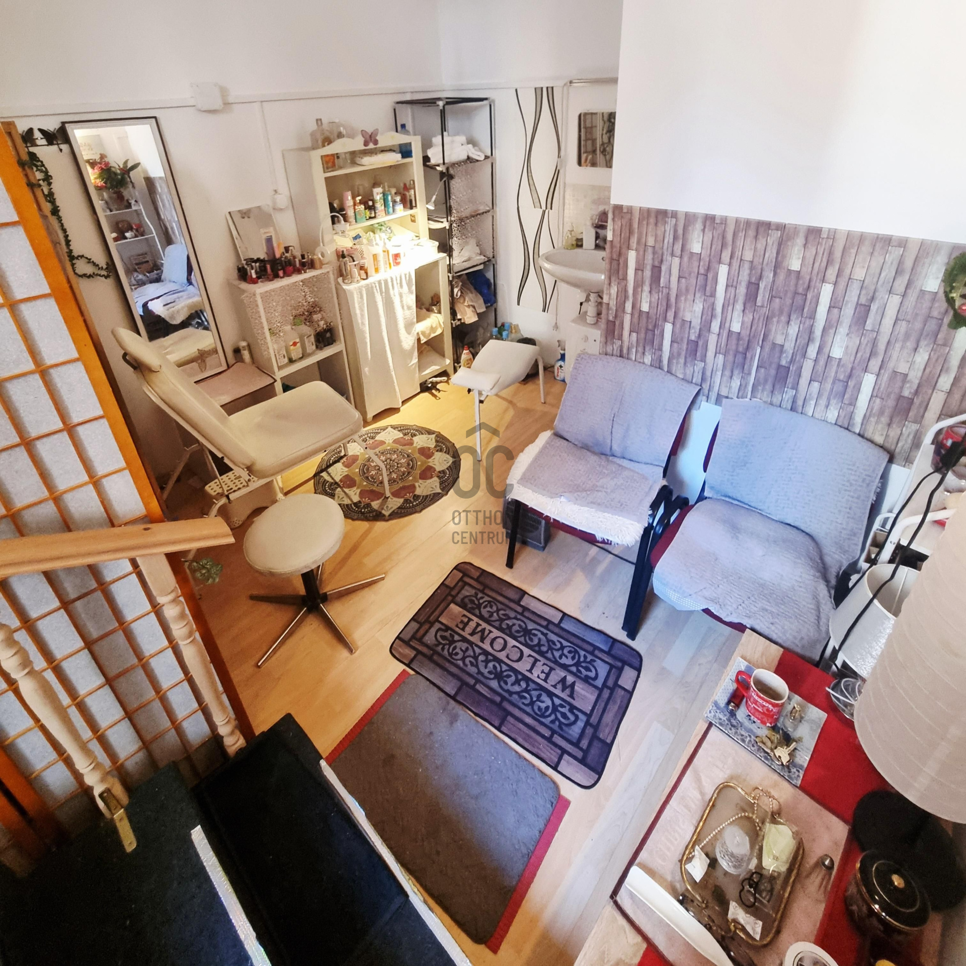 Gallery zoom image