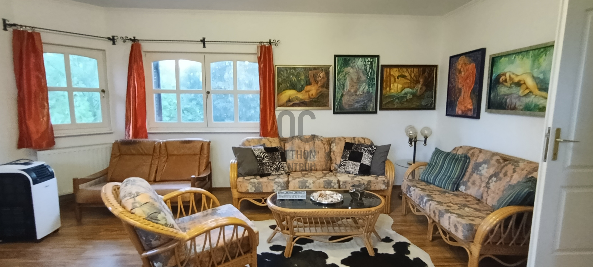 Gallery zoom image