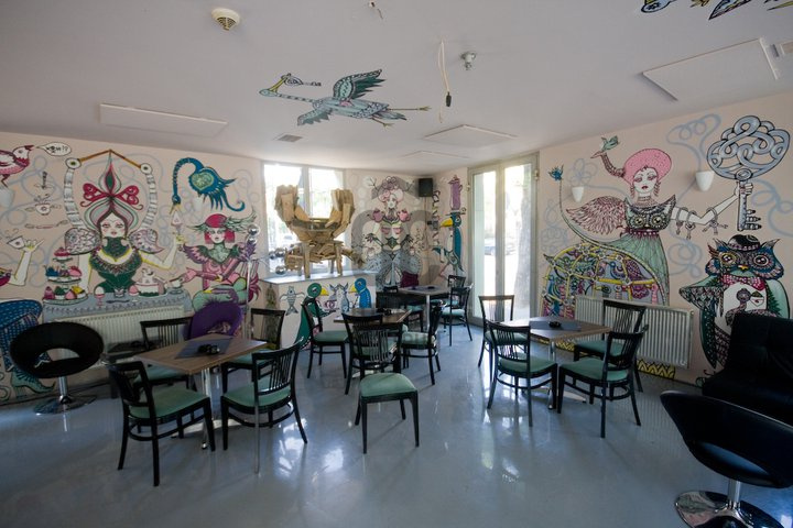 Gallery zoom image