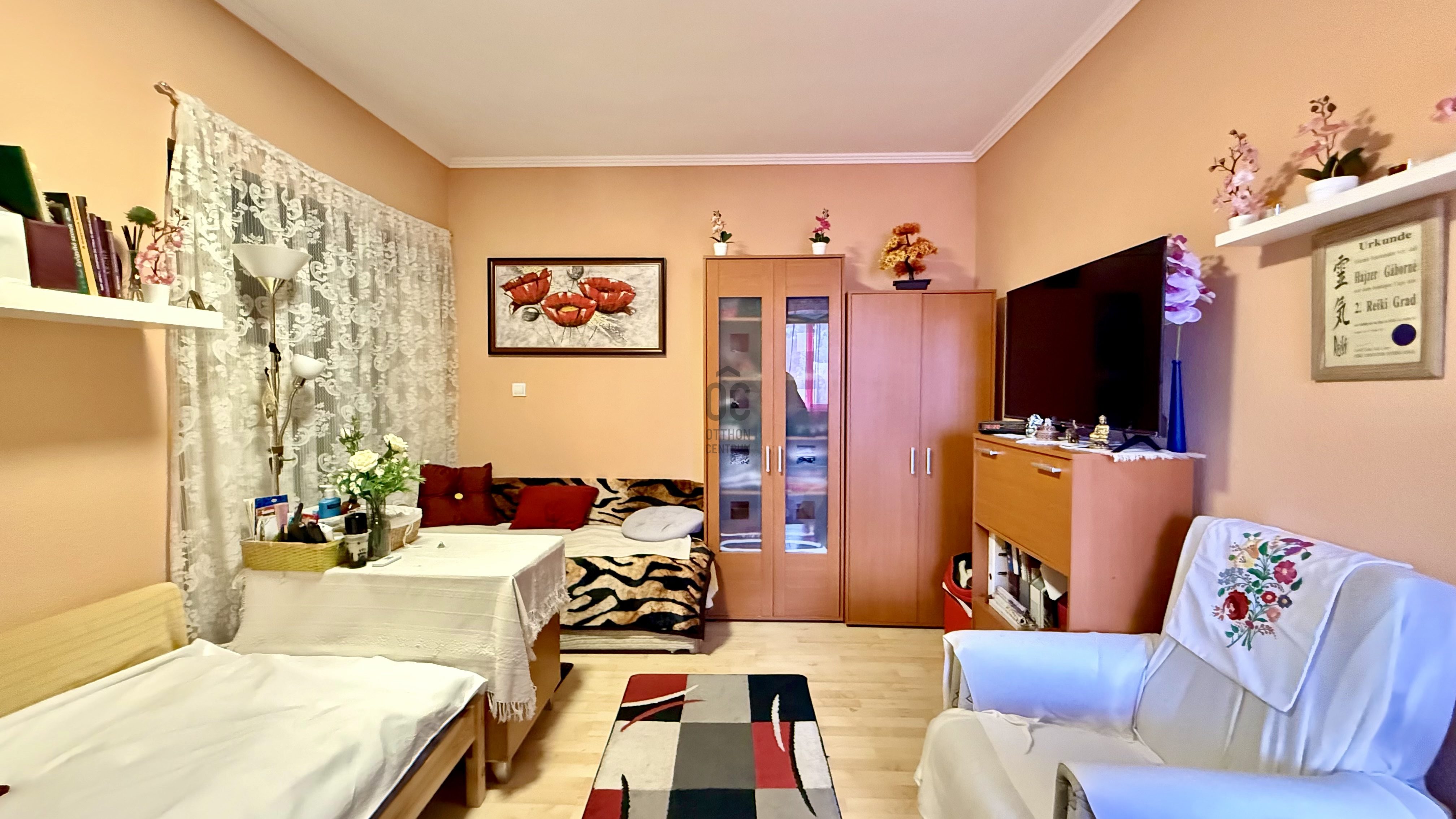 Gallery zoom image