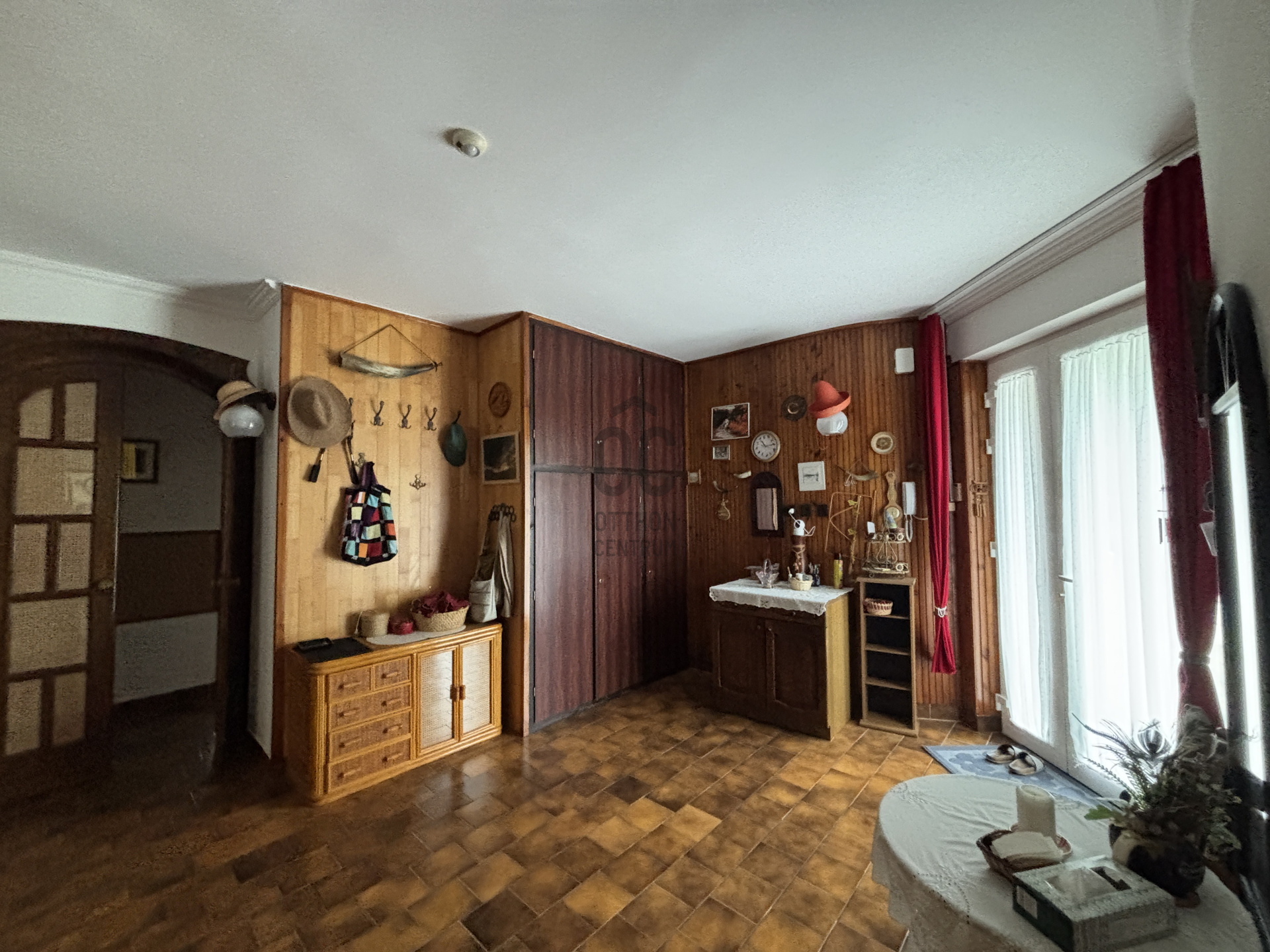 Gallery zoom image