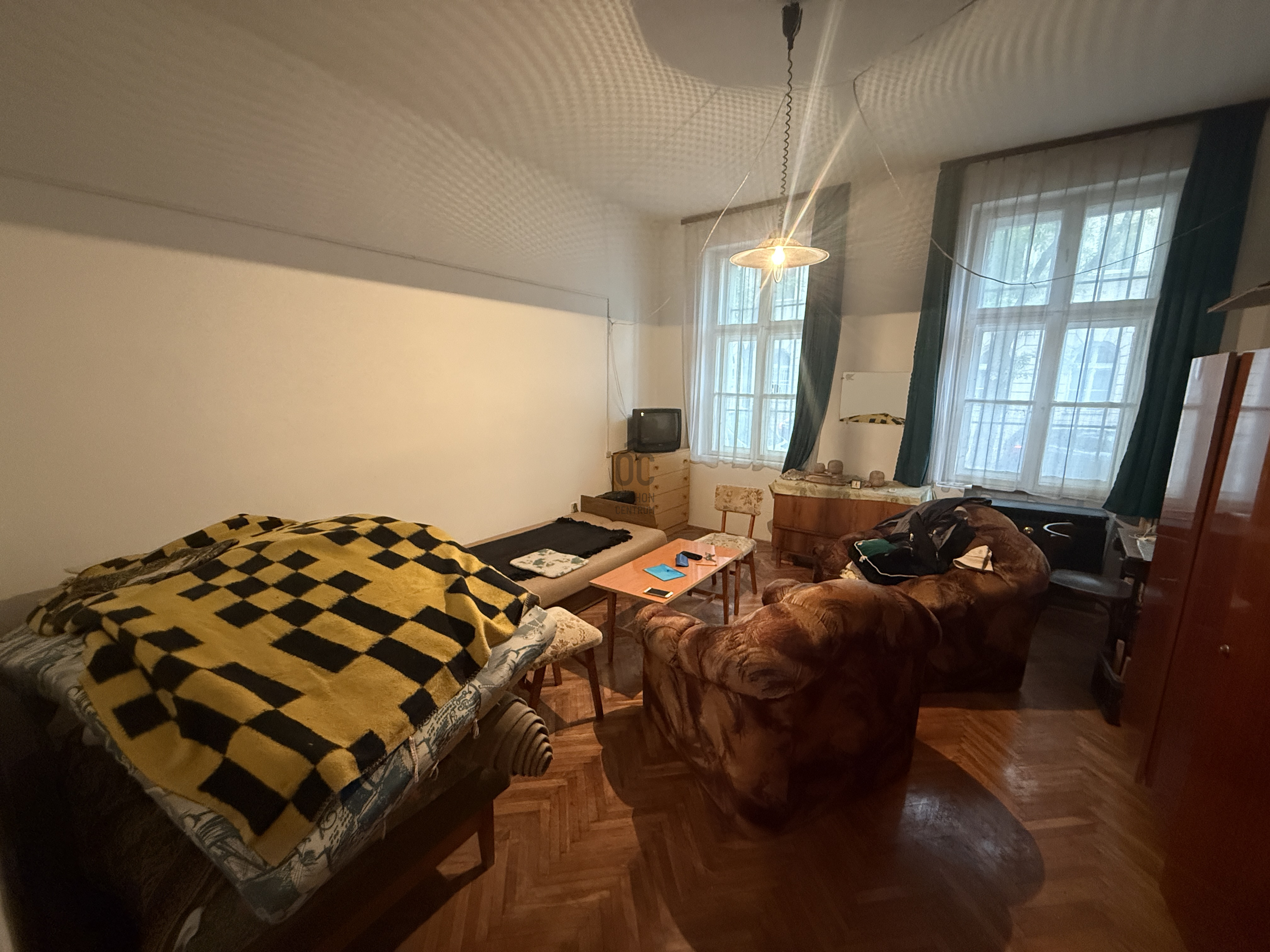 Gallery zoom image