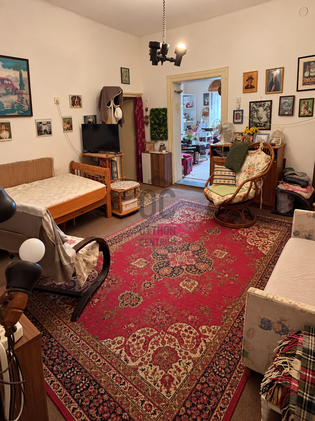 Gallery zoom image