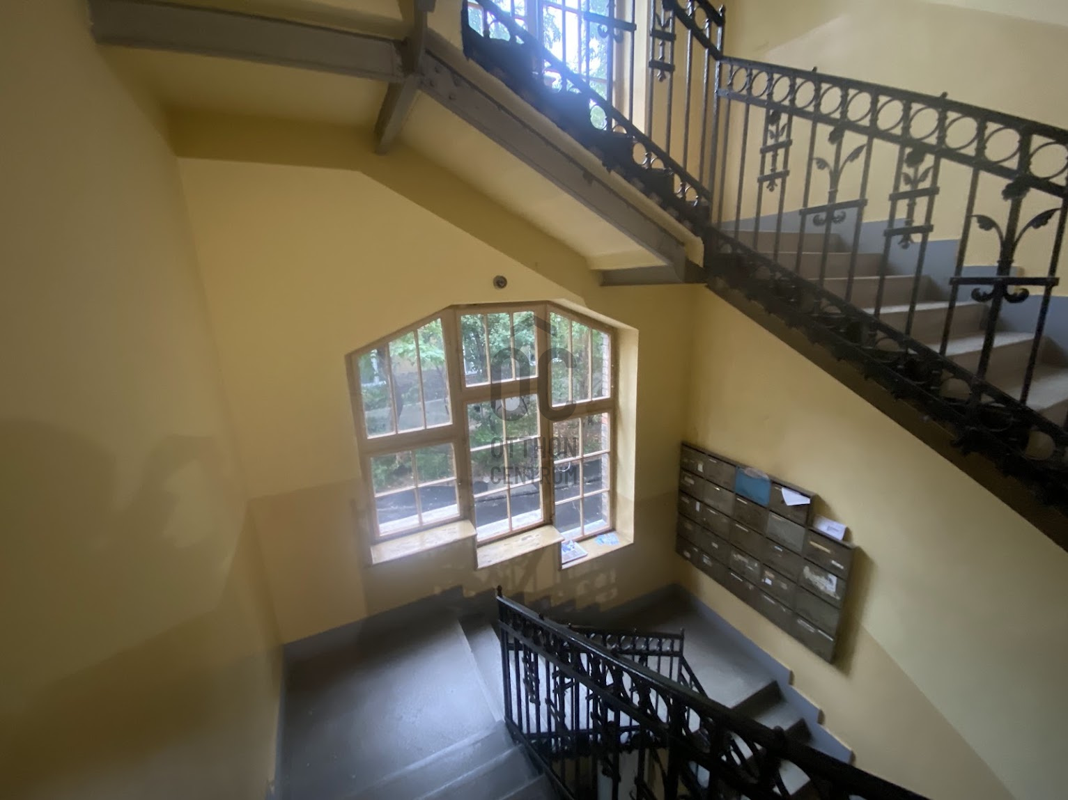 Gallery zoom image