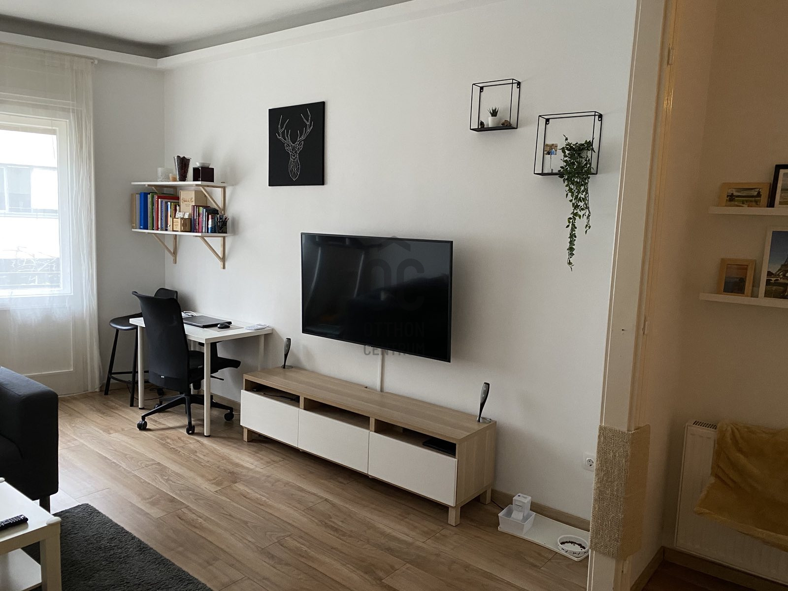 Gallery zoom image