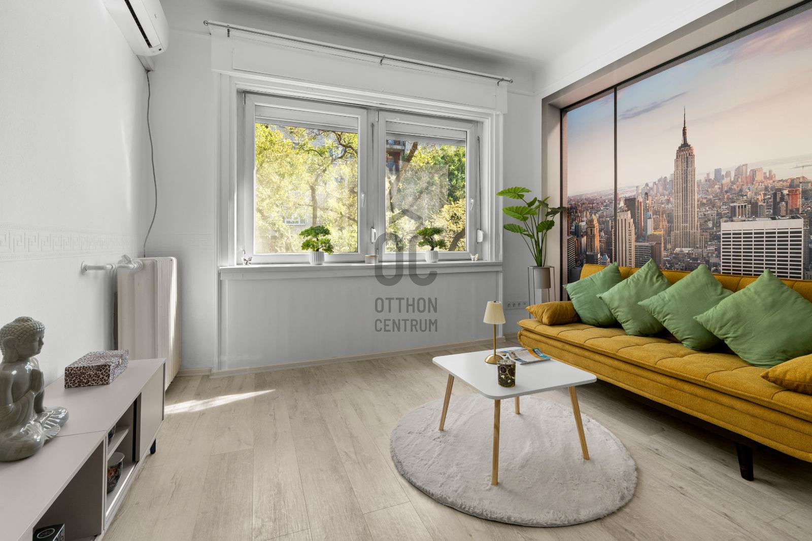 Gallery zoom image