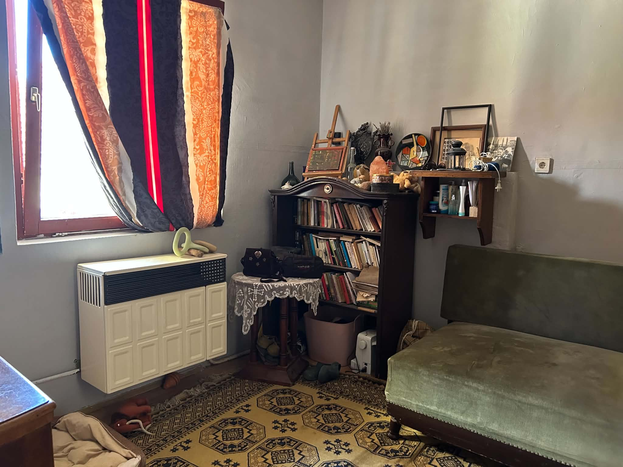 Gallery zoom image