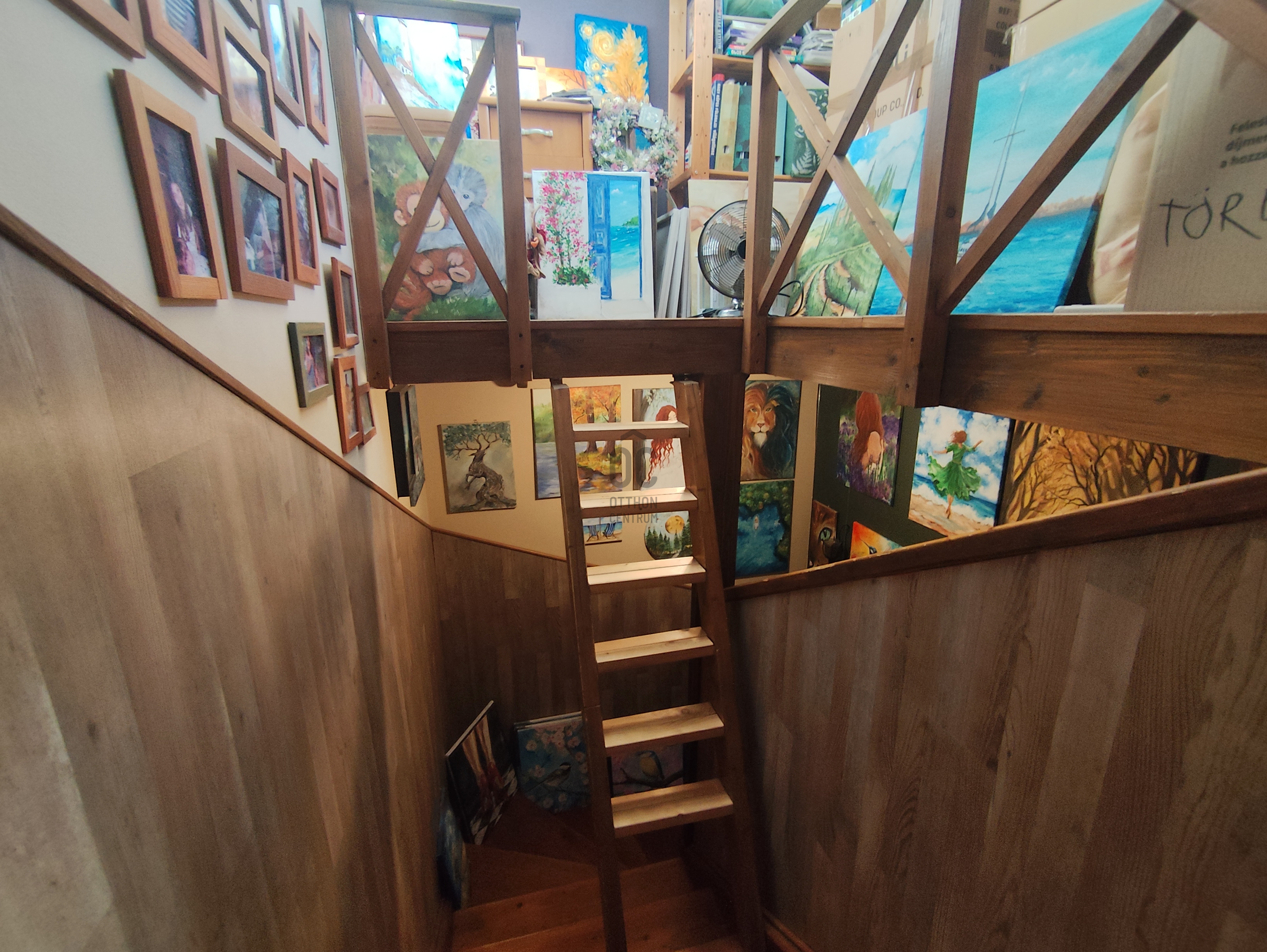 Gallery zoom image
