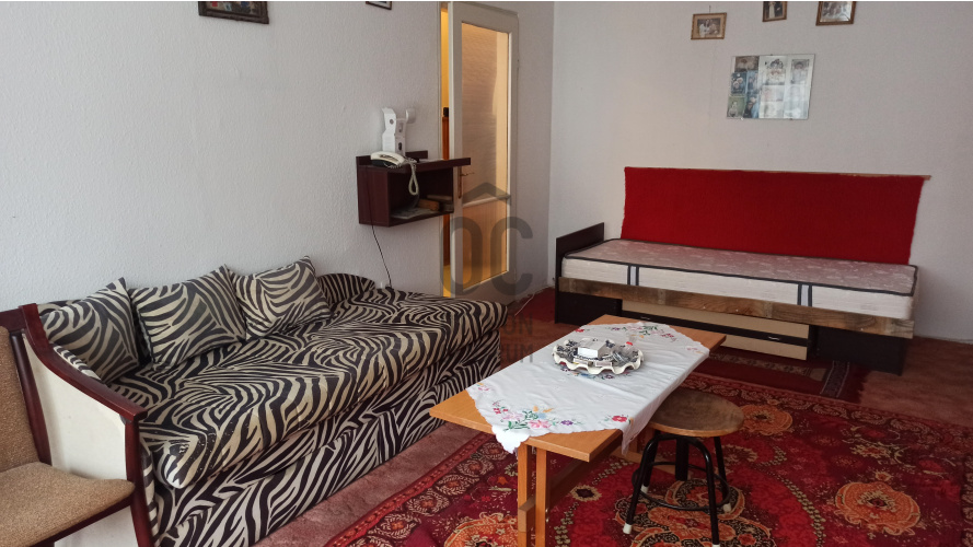 1-soban stan, 43 m²